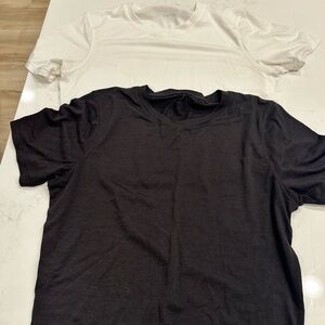Classic Black and White Short Sleeve Tees
